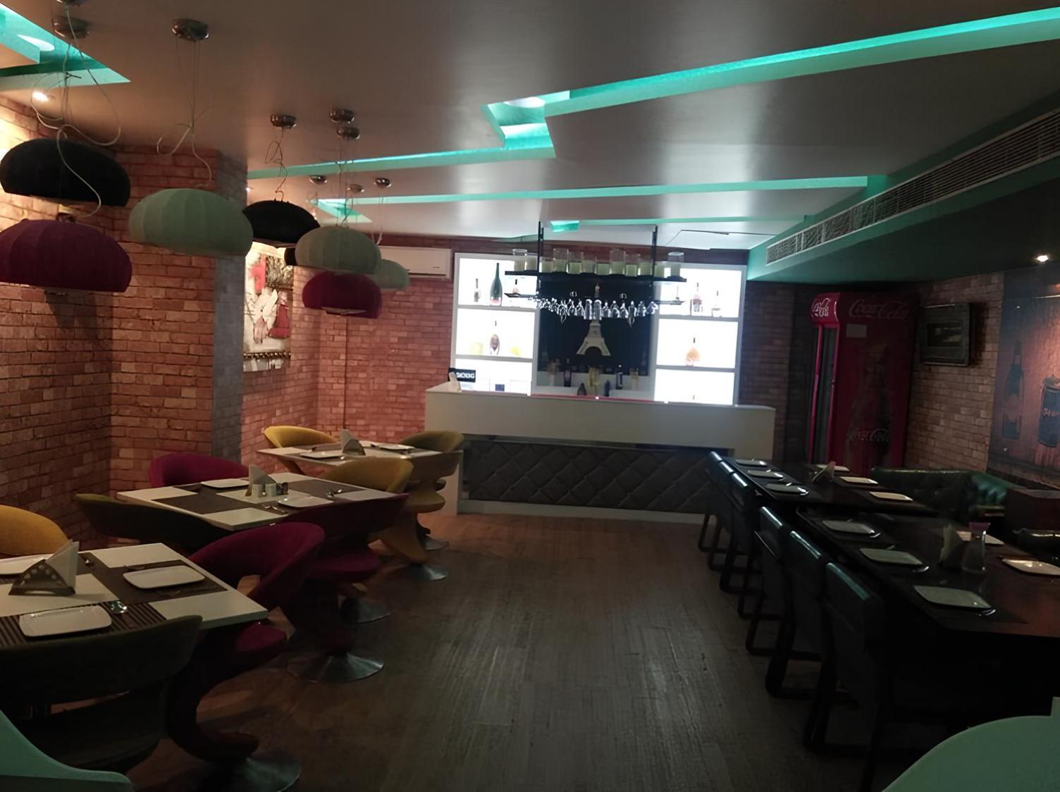 Club 7 Resort And Banquets Bareilly Eksteriør bilde